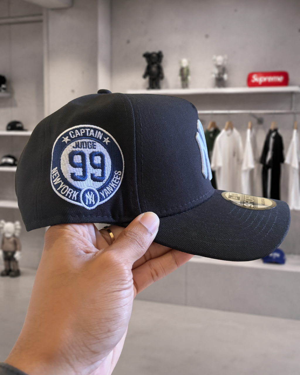 New Era New York Yankees Judge Captain Edition 9Forty A Frame Snapback