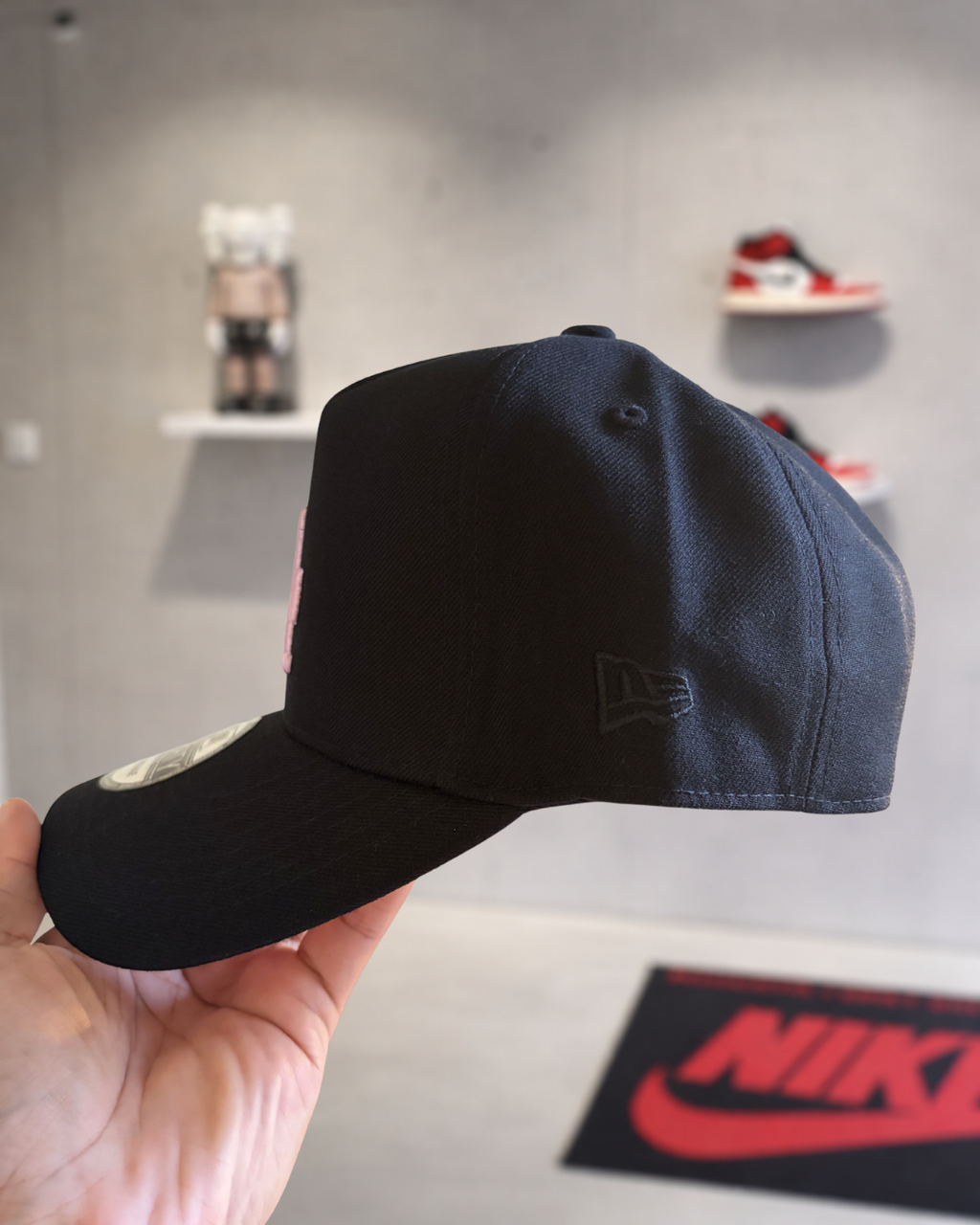 Los Angeles Dodgers 9FORTY A-Frame Snapback (Pink+Black)